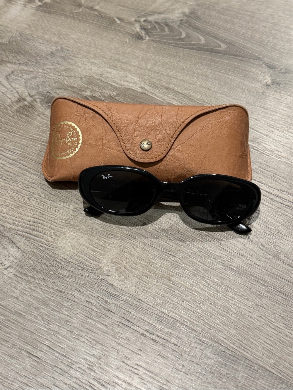 Ray Ban 4441D oval sunglasses